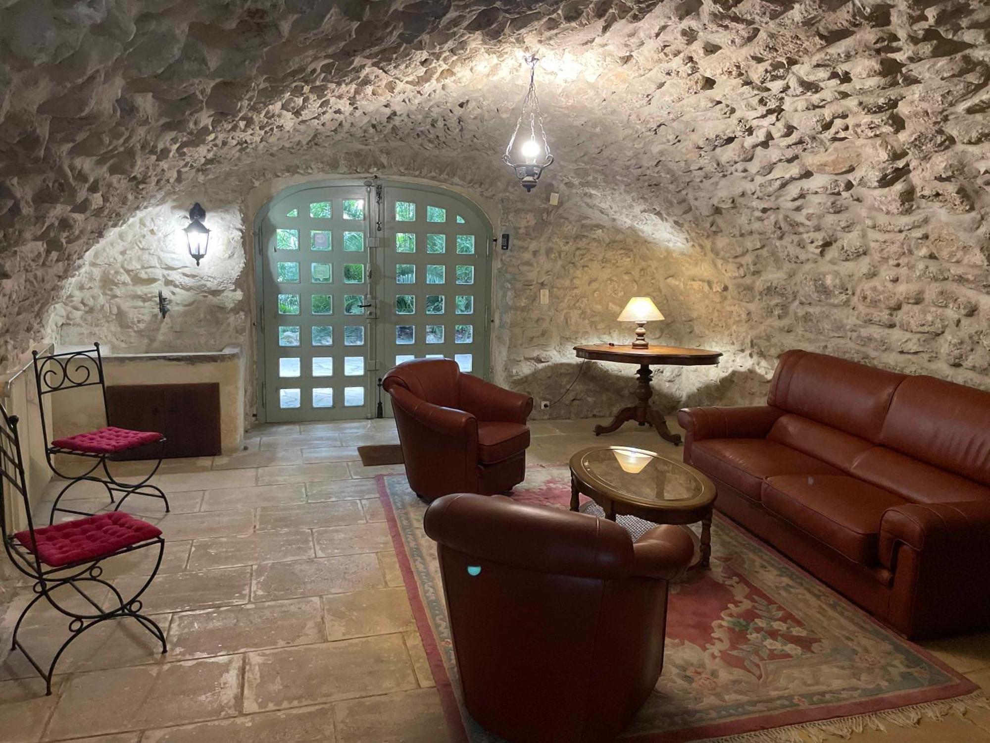 Gites Au Chateau Des Estubiers Les Granges-Gontardes ภายนอก รูปภาพ